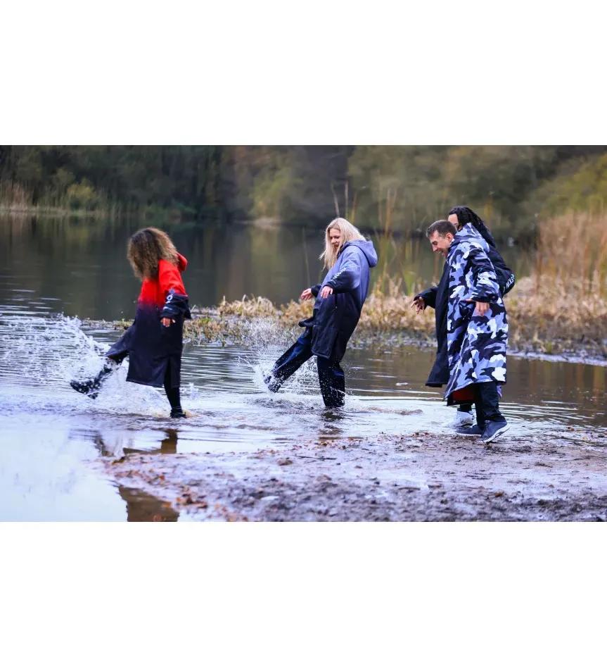 G-Storm Changing Robe Dry Robe UK: Features, Benefits & Buying Guide cover picture