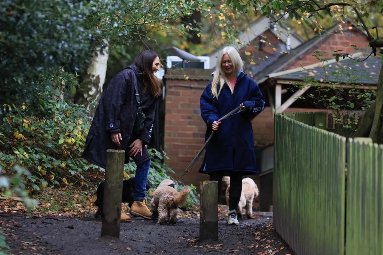 Stay Warm Outdoors: Exploring G-Strom Dry Robes and Changing Robes in the UK cover picture