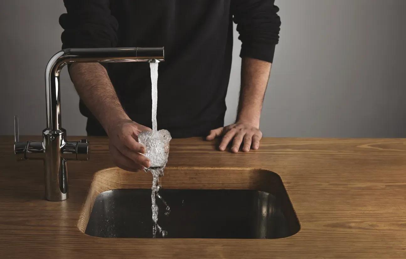 Simple Habits That Help You Avoid Plumbing Emergencies cover picture