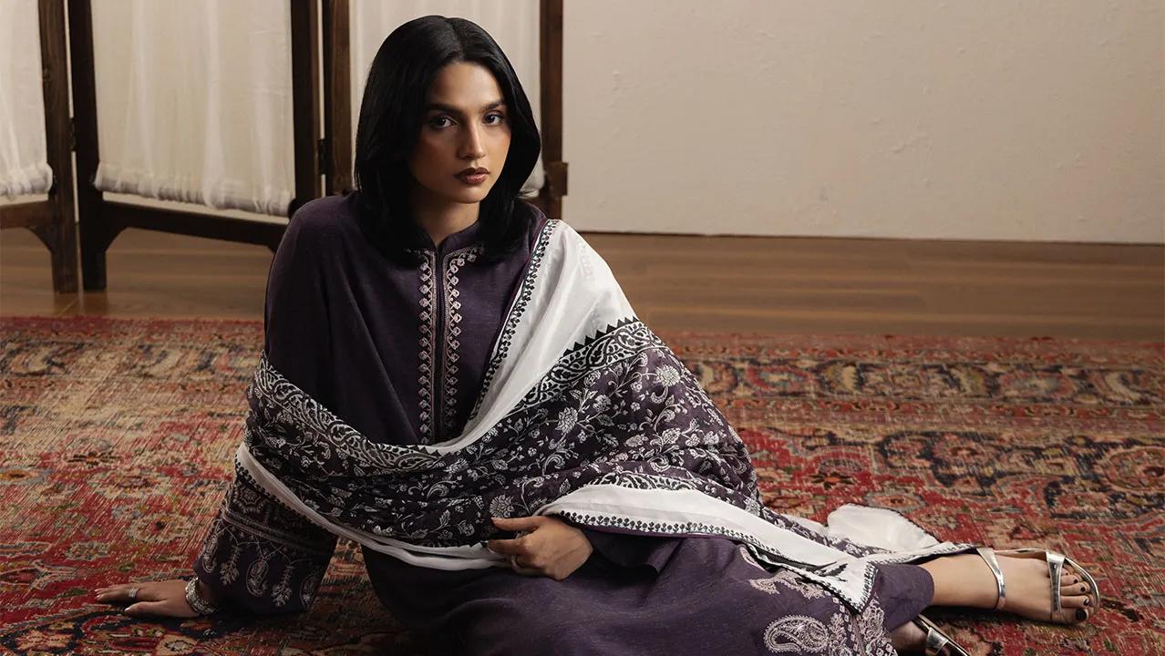 Pakistani Clothing Brand for Unstitched Lawn & Fancy Wear cover picture