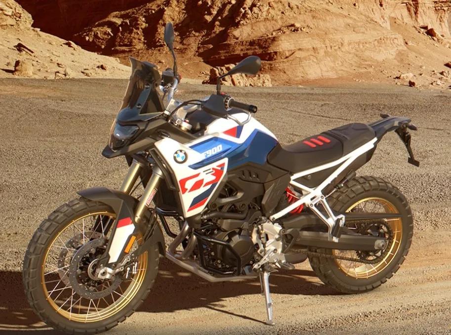 How to Ride and Control a Motorcycle on a Downhill Road cover picture