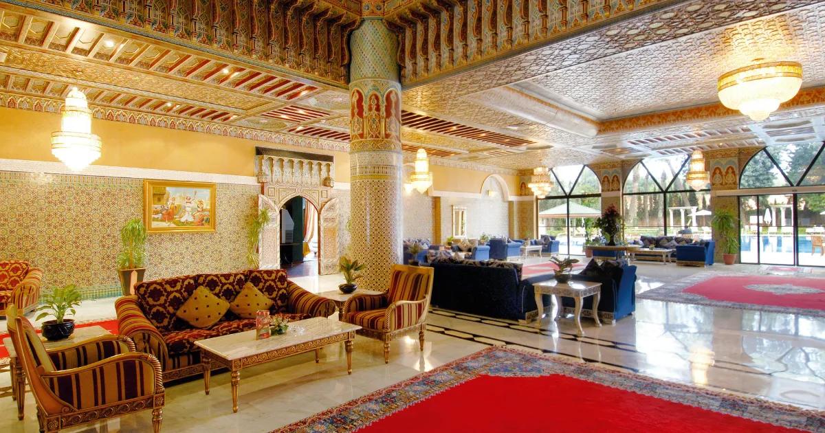 How to Find the Best Halal Hotels in UAE? cover picture