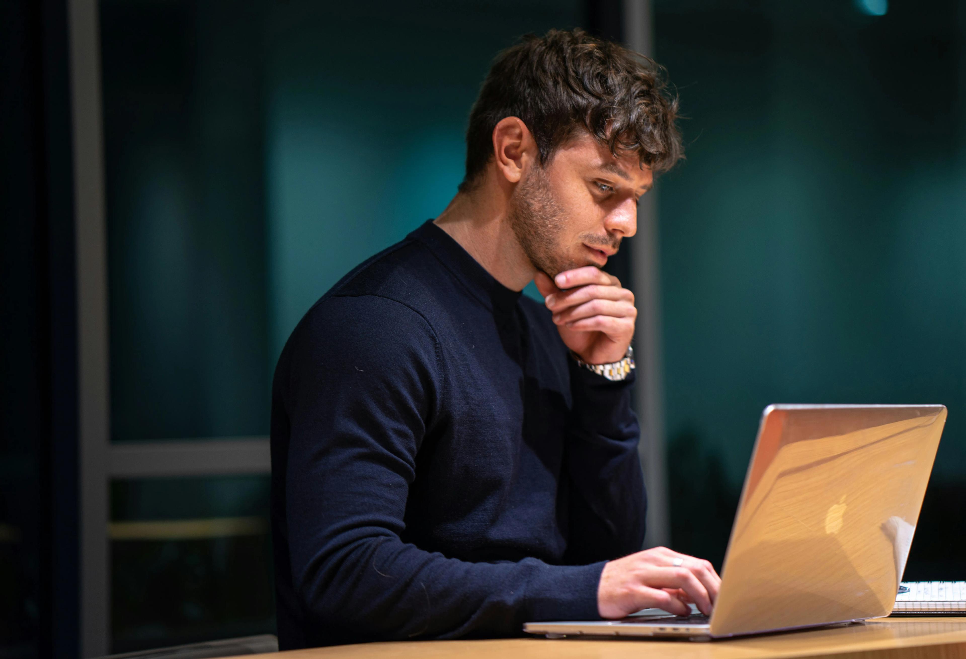 What a Platform's Age Demographics Tell You Before You Even Register cover picture