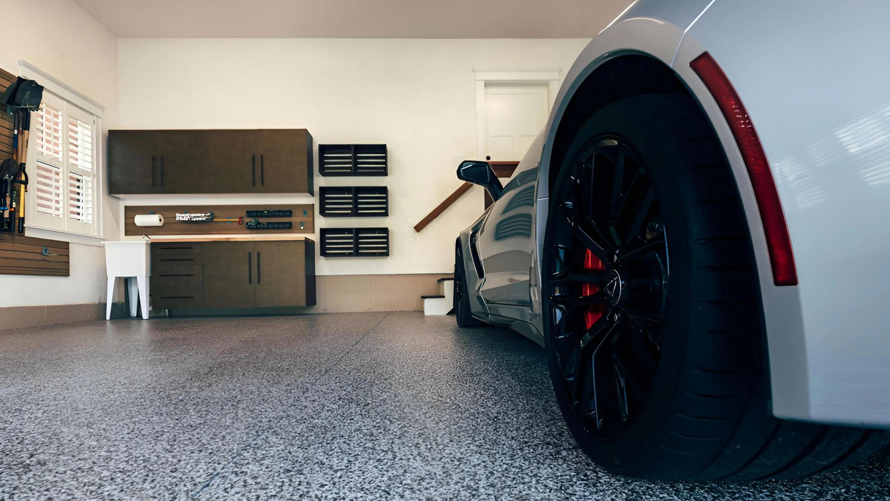 7 Ways Epoxy Flooring Lowers Accidental Risks cover picture