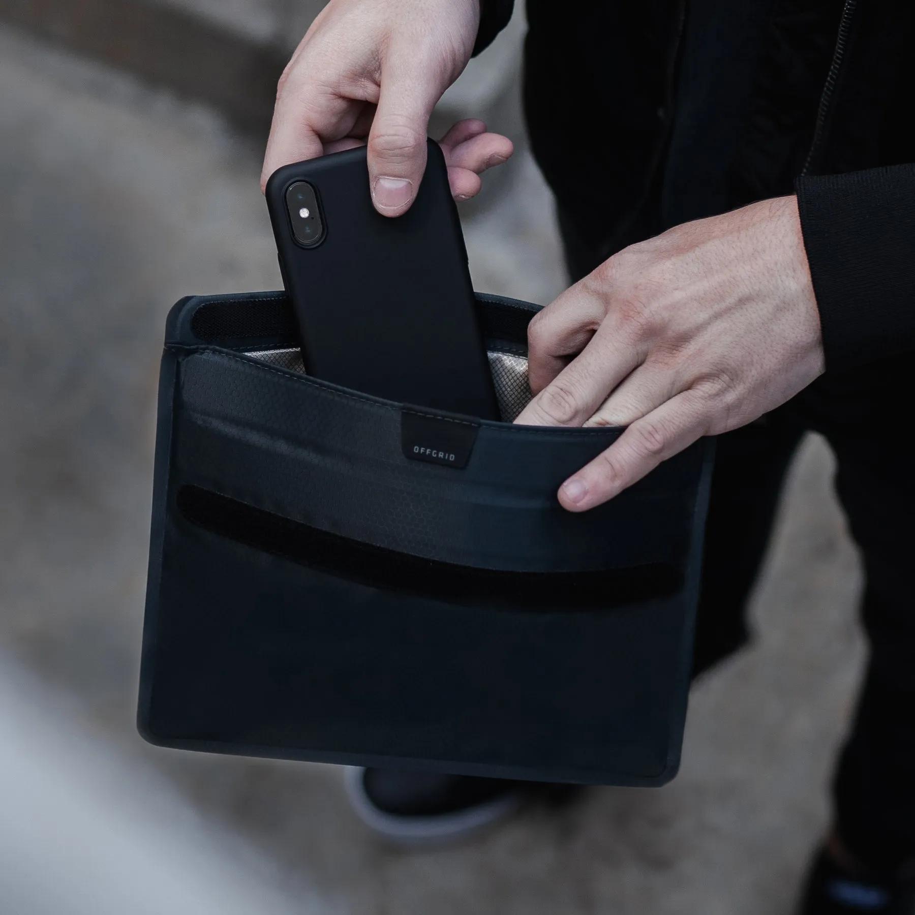 Blocking Pouch: The Ultimate Guide to Protecting Your Digital Privacy in a Wireless World cover picture