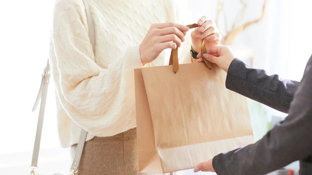 Elevate Your Brand with Premium Paper Bags and Signage cover picture