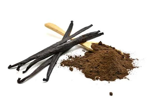 Best Vanilla Powder: The Complete Guide to Choosing Premium Madagascar Vanilla for Your Kitchen cover picture