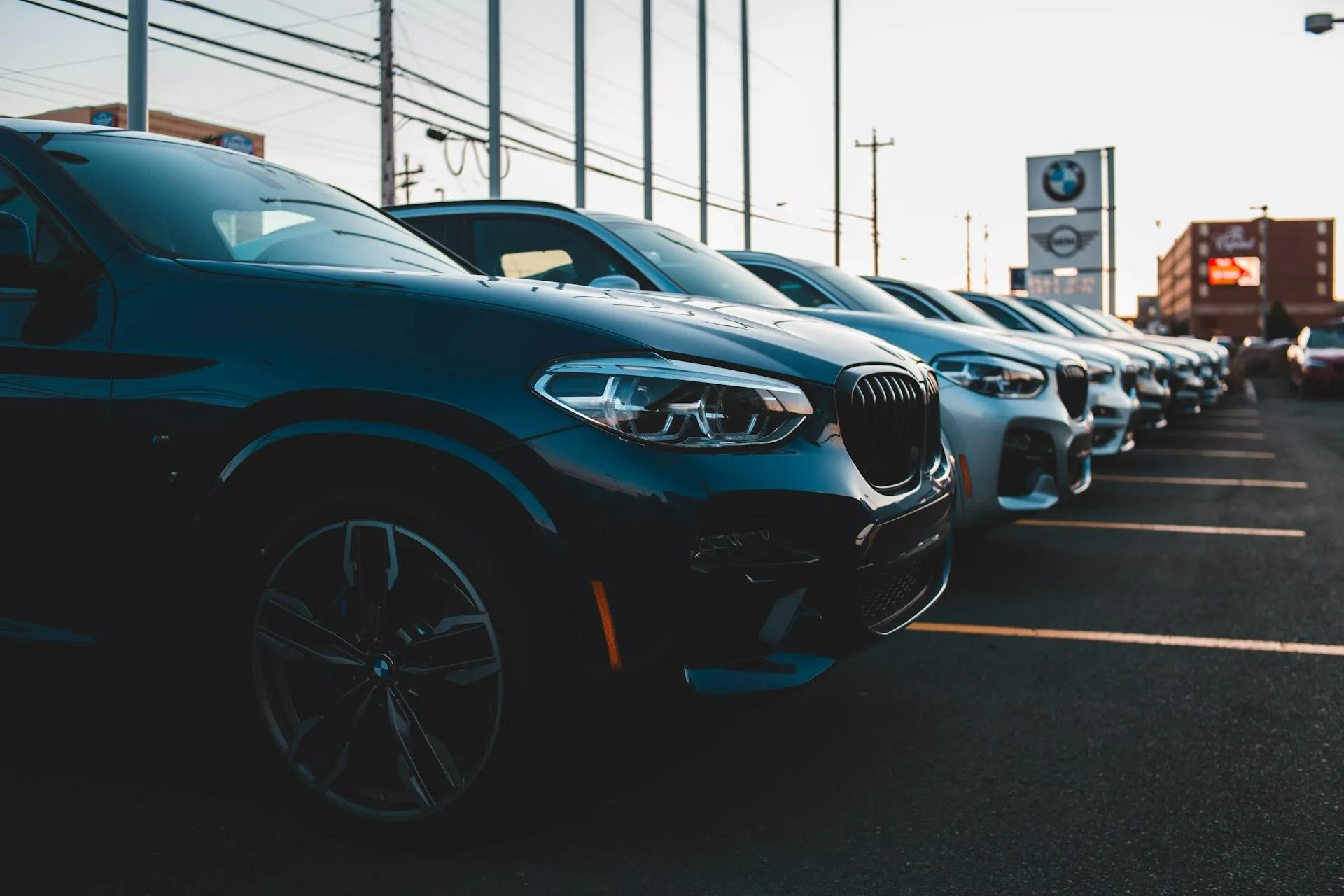 7 Ways to Decide On the Right Used Car to Buy cover picture