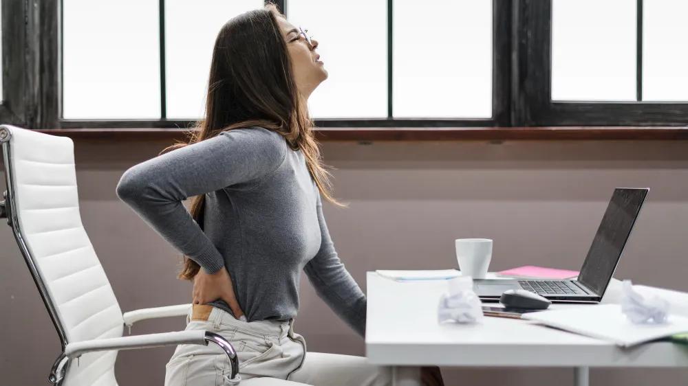 Can Sitting Too Long Make Back Pain Worse? What Experts Recommend cover picture