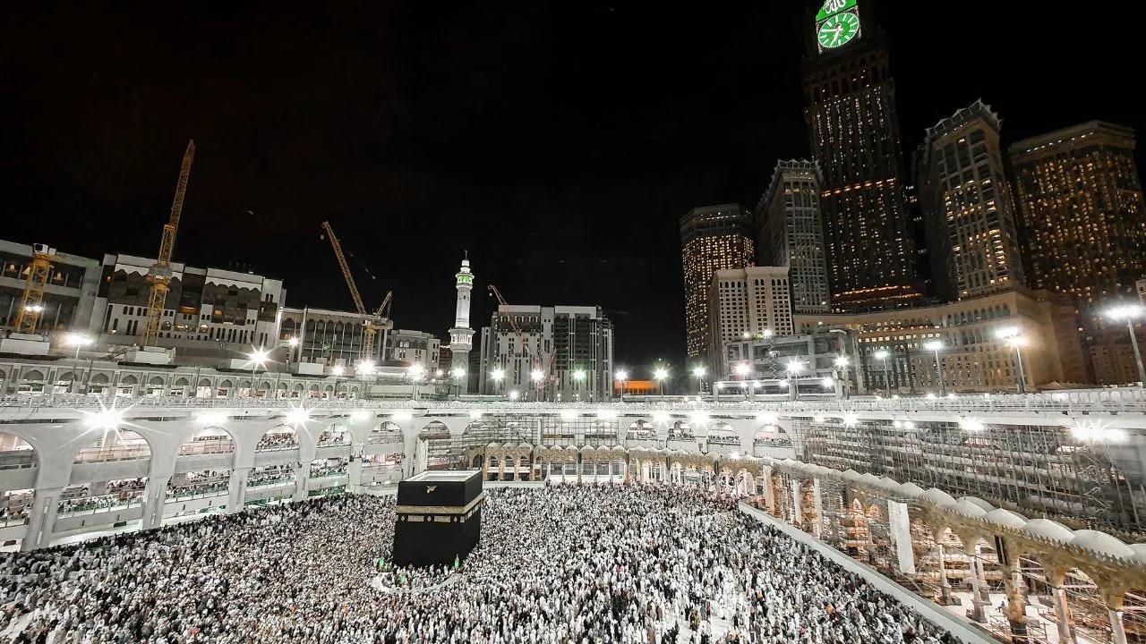 The Complete 2026 Guide to Planning Your Umrah Pilgrimage cover picture