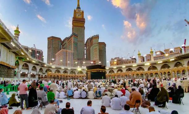 3 Star Economy Umrah Packages 2026 and Umrah Packages from UK cover picture