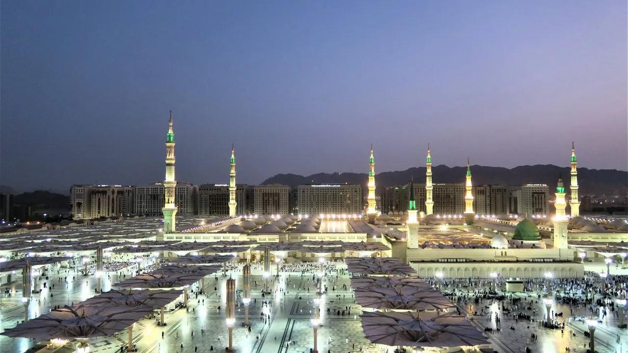 Performing Umrah is a deeply meaningful cover picture