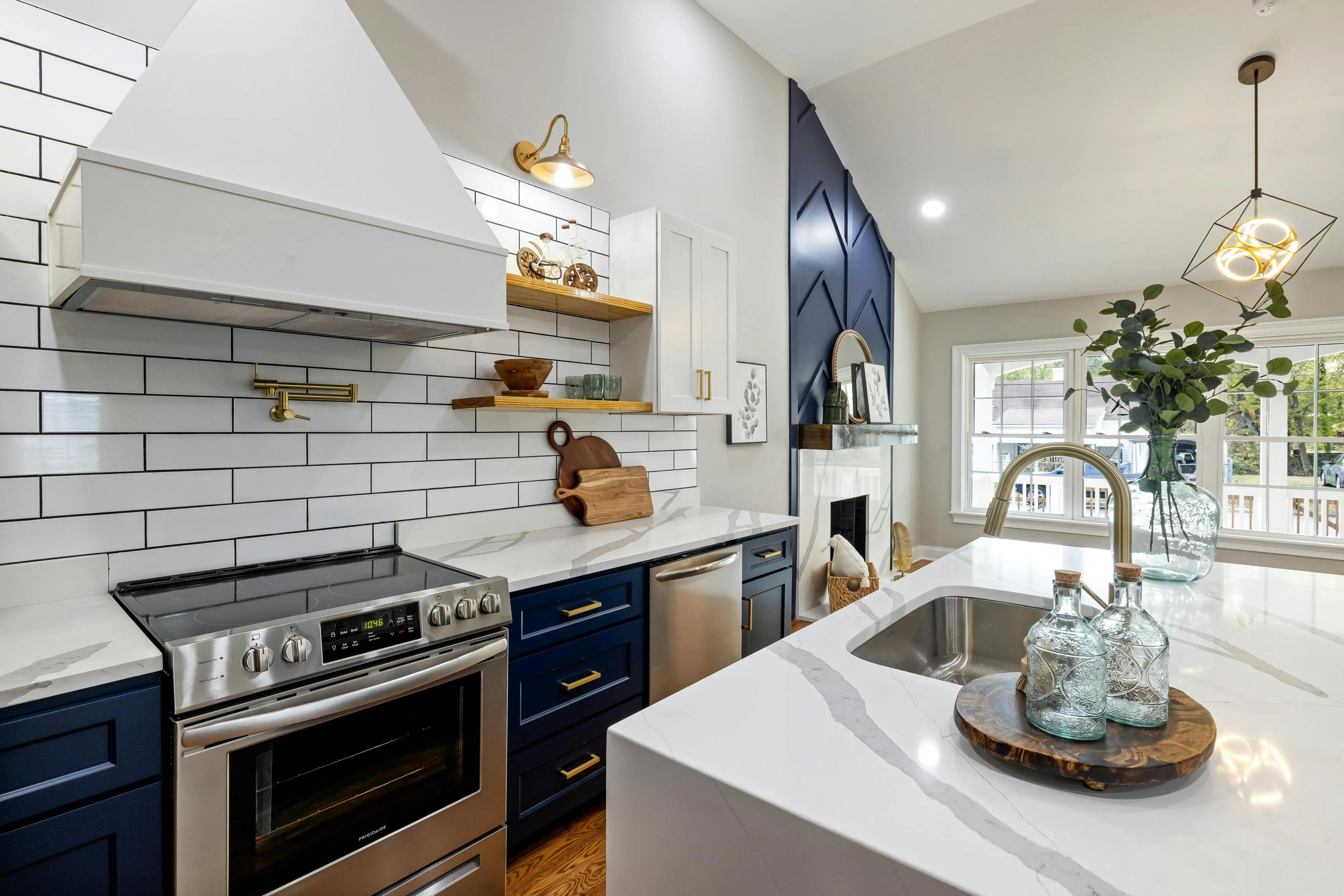 7 Problems With Refacing Kitchen Cabinets in Rockwall, TX (and When Replacing Makes More Sense) cover picture