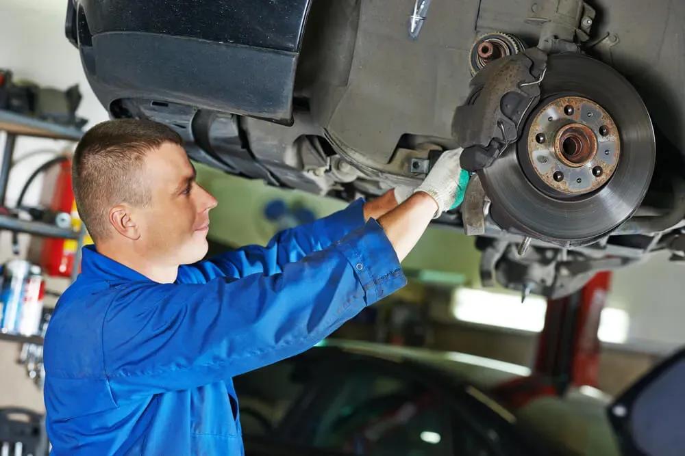 Do You Need to Replace Rotors When Replacing Brake Pads? What Cincinnati Drivers Should Know cover picture