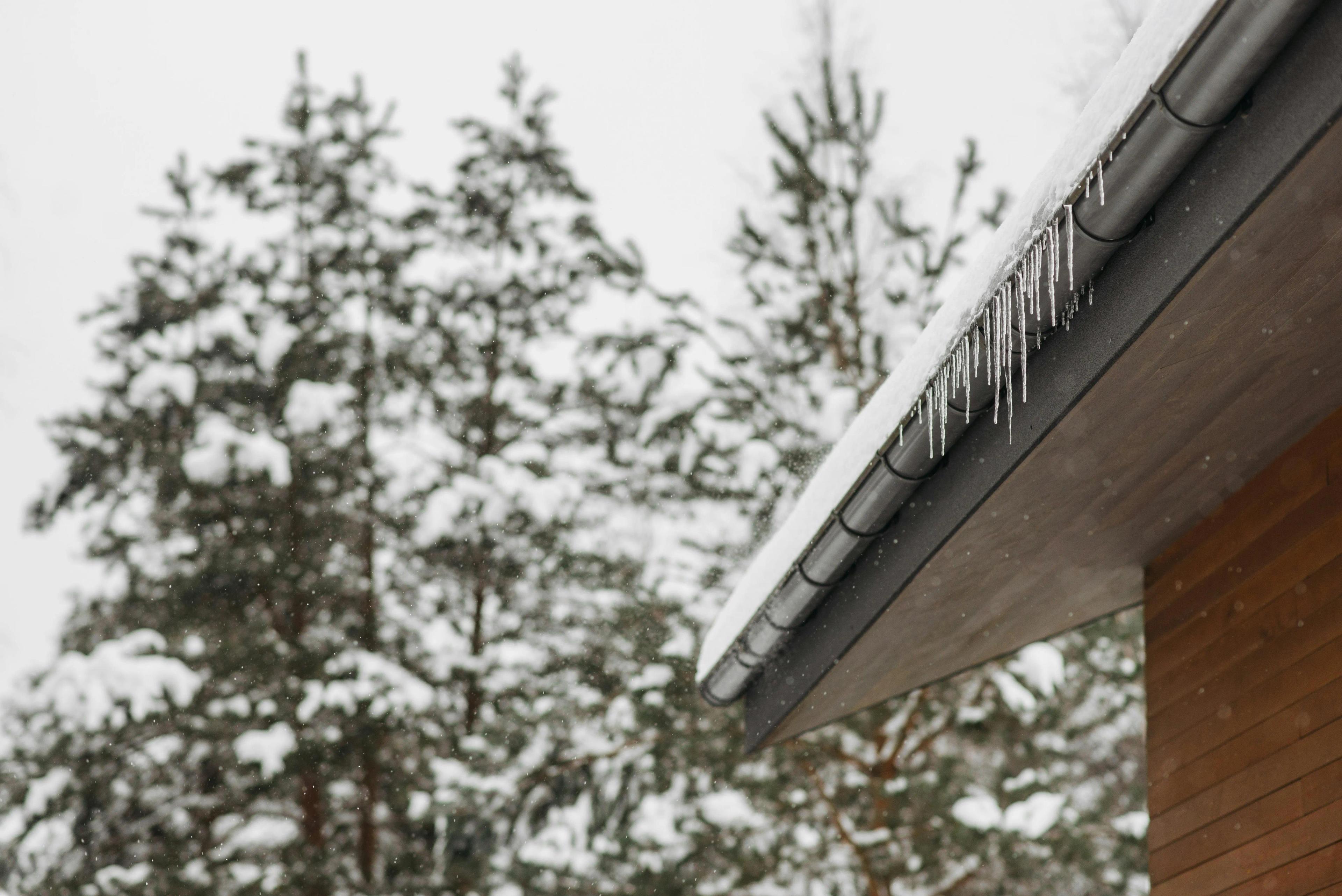 Pros and Cons of Gutter Guards: What Cincinnati Homeowners Should Know Before Buying cover picture