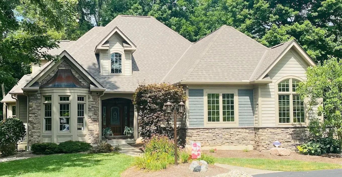 7 Warning Signs It's Time to Replace Your Roof cover picture