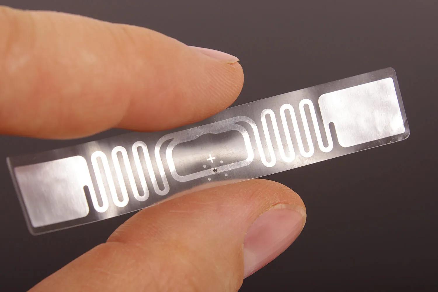 Why Standard RFID Tags Fail on Metal, and What to Use Instead cover picture
