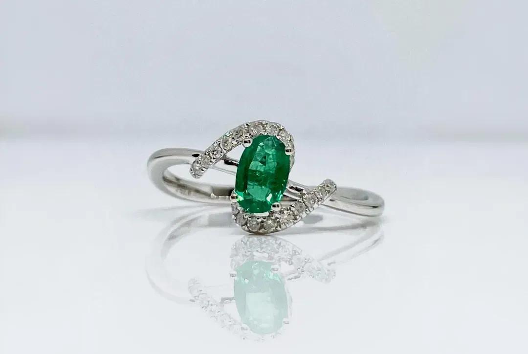 Jewelry Appraisal for Insurance: What It Costs, What's Included, and How Often You Need One cover picture