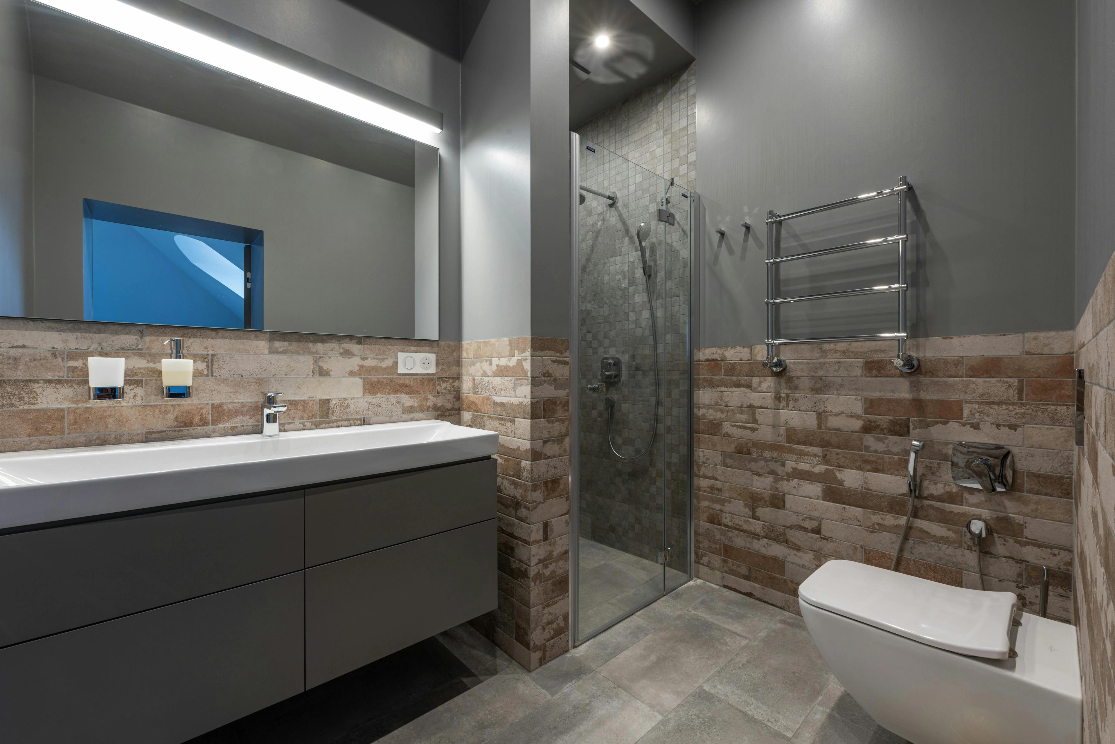 Tub-to-Shower Conversion: Cost, ROI, and What Cincinnati Homeowners Should Know cover picture