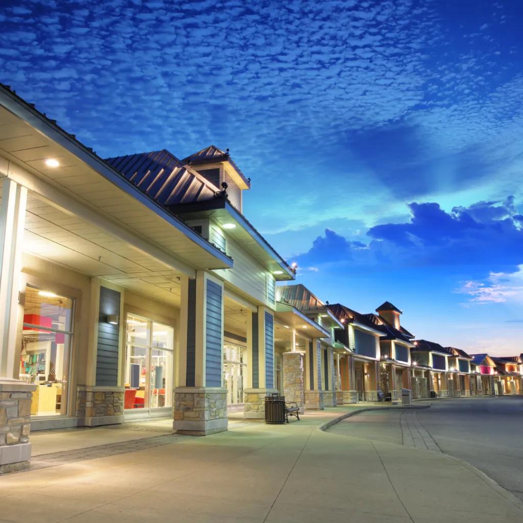 Is Building a Retail Strip Mall a Smart Investment? What Developers Should Know First cover picture