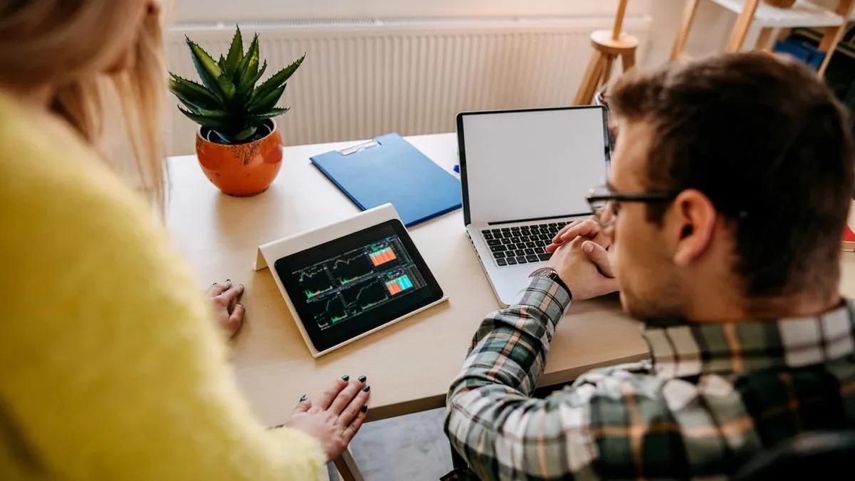 My Honest Australian Investment Education Review Scam or Smart Investment cover picture