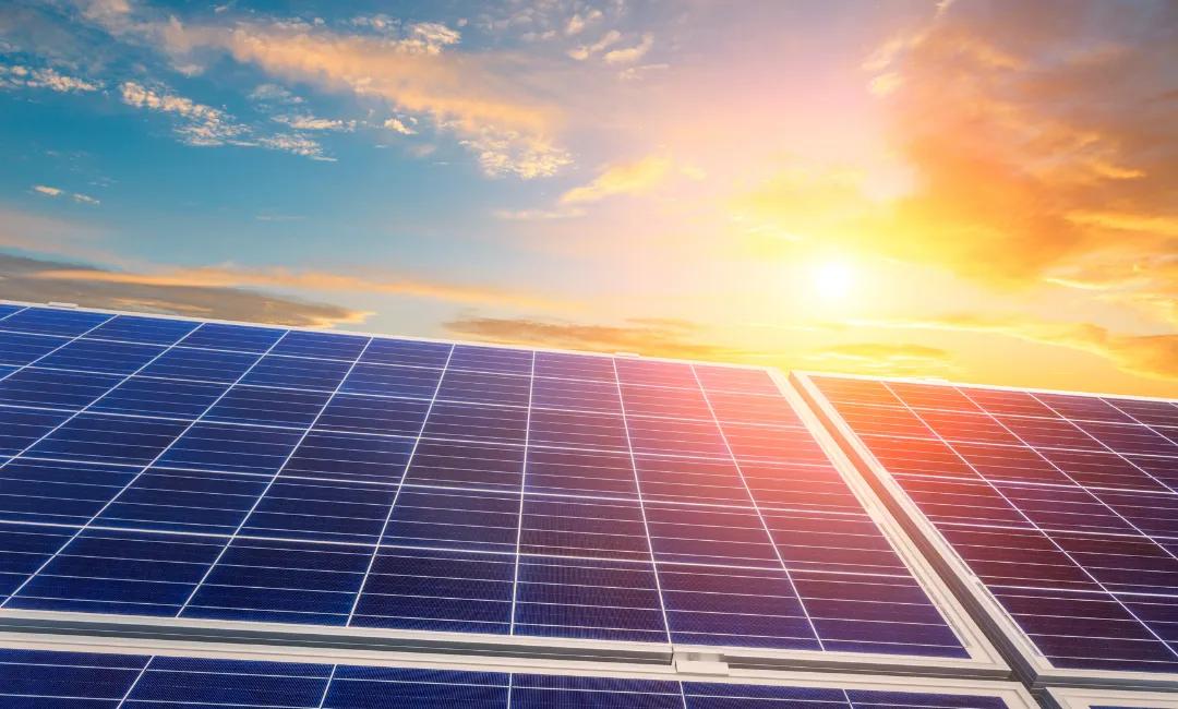 What to Consider Before Investing in Green Energy Solutions in Townsville cover picture