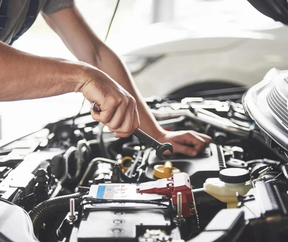 How Smart Technology is Revolutionizing Car Battery Replacement cover picture