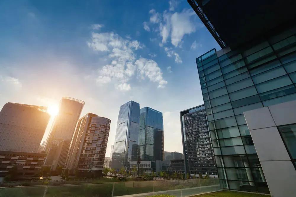 Wadhwa Bandra West: A New Benchmark for Elite Commercial Spaces cover picture