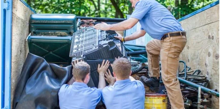 How Boss Cleaning Solutions Handles Large-Scale Cleanouts and Hoarding Situations cover picture