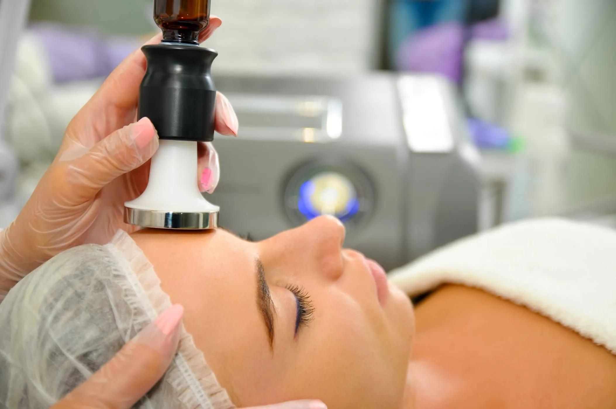 Can CO2 Laser Reduce Fine Lines Permanently? cover picture