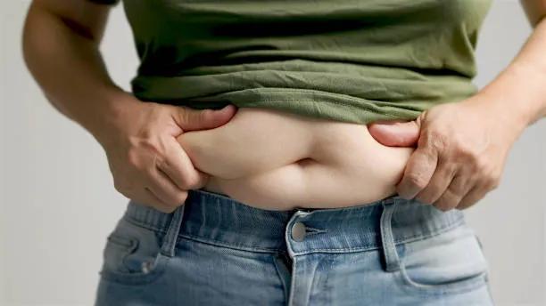 How Does Tummy Tuck Help With Sagging Abdominal Skin? cover picture