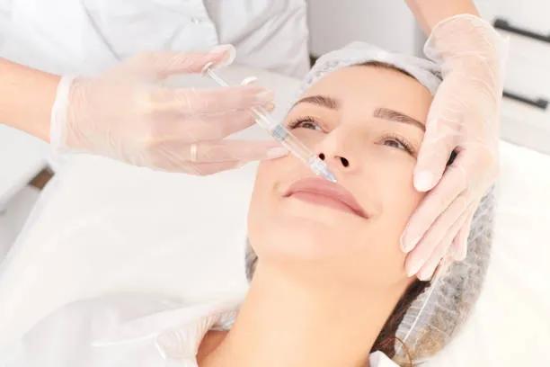 Can Lip Fillers Injection Restore Lost Lip Volume? cover picture