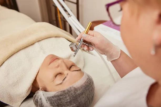 Can Oxygen Facial Enhance Natural Skin Radiance? cover picture