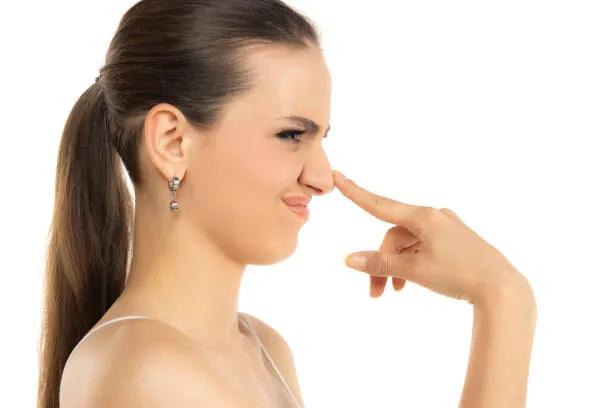 Can Liquid Rhinoplasty Improve Side Profiles? cover picture