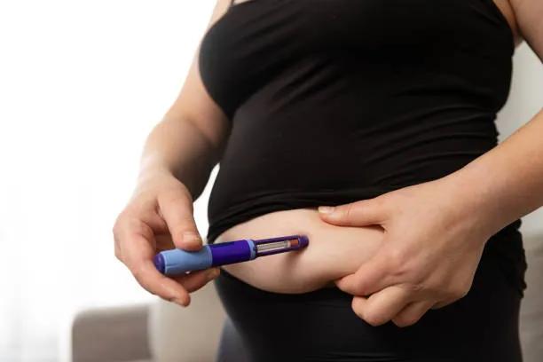 Can Ozempic Injections Improve Body Confidence? cover picture
