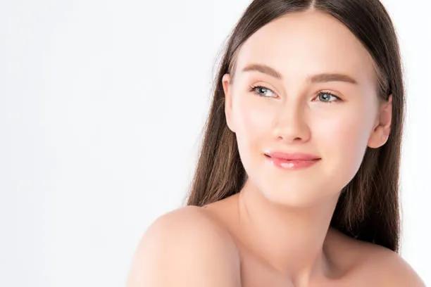How Can 8 Point Facelift Refresh Facial Appearance? cover picture