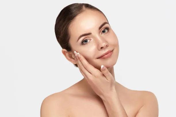 Can 8 Point Facelift Reduce a Sunken Facial Look? cover picture