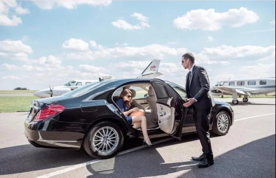 Reliable Airport Transportation for Hartford and Nearby Airports cover picture