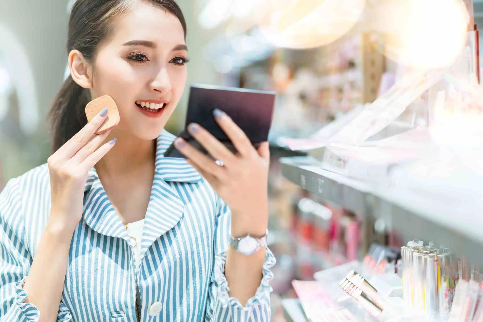 Which Beauty Business Is Best to Start in Singapore? cover picture