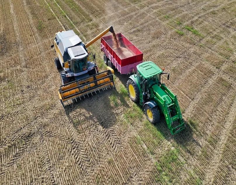 Farm Tractors Market Size and Share Analysis to 2034 cover picture