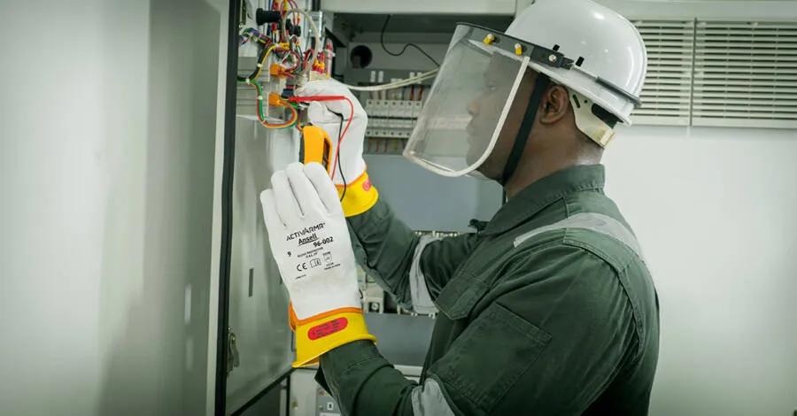 Electrical Protection Gloves Market Growth, Trends, Demand and Industry Forecast Analysis to 2034 cover picture