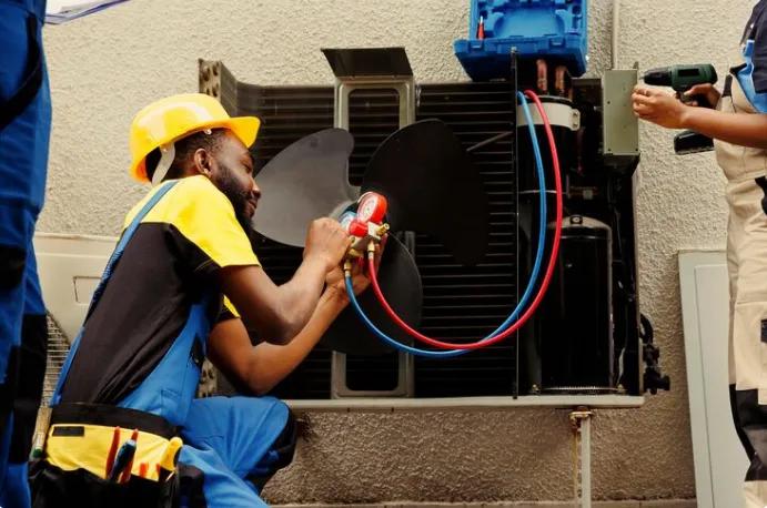 The Complete Guide to Choosing the Right AC System for Your Home cover picture