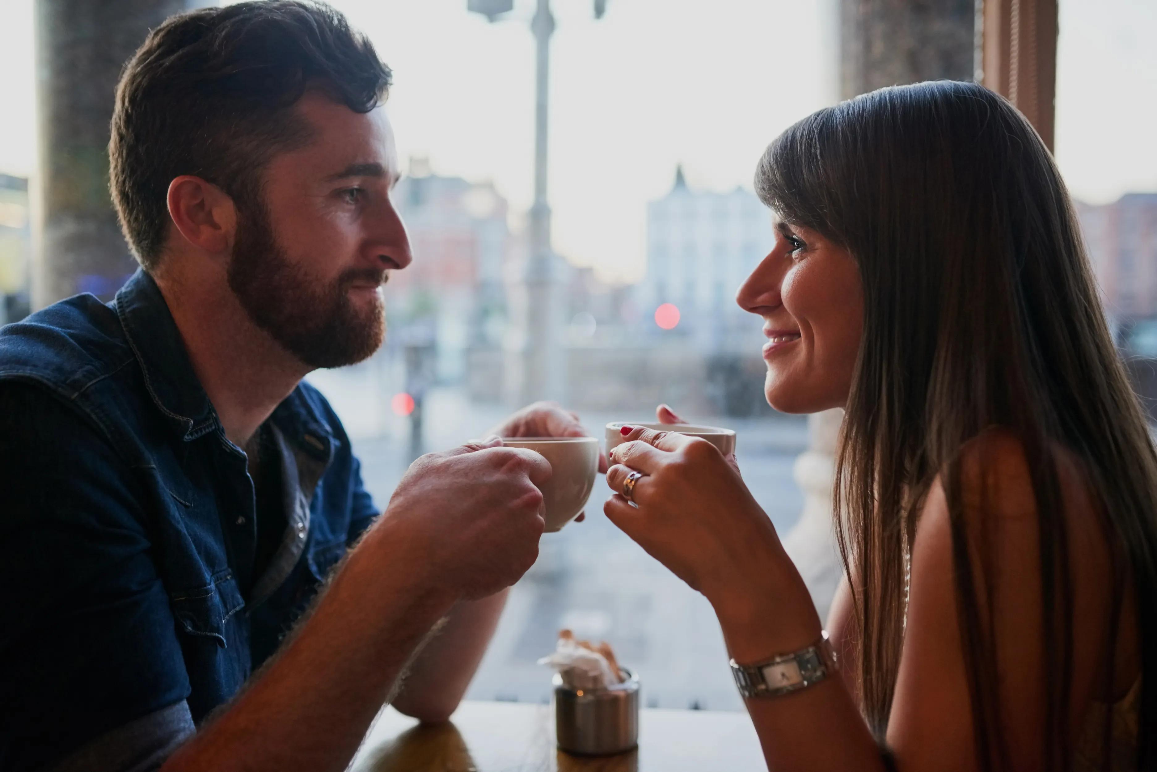 Situationships: Why More People Are Choosing Undefined Relationships Over Commitment cover picture