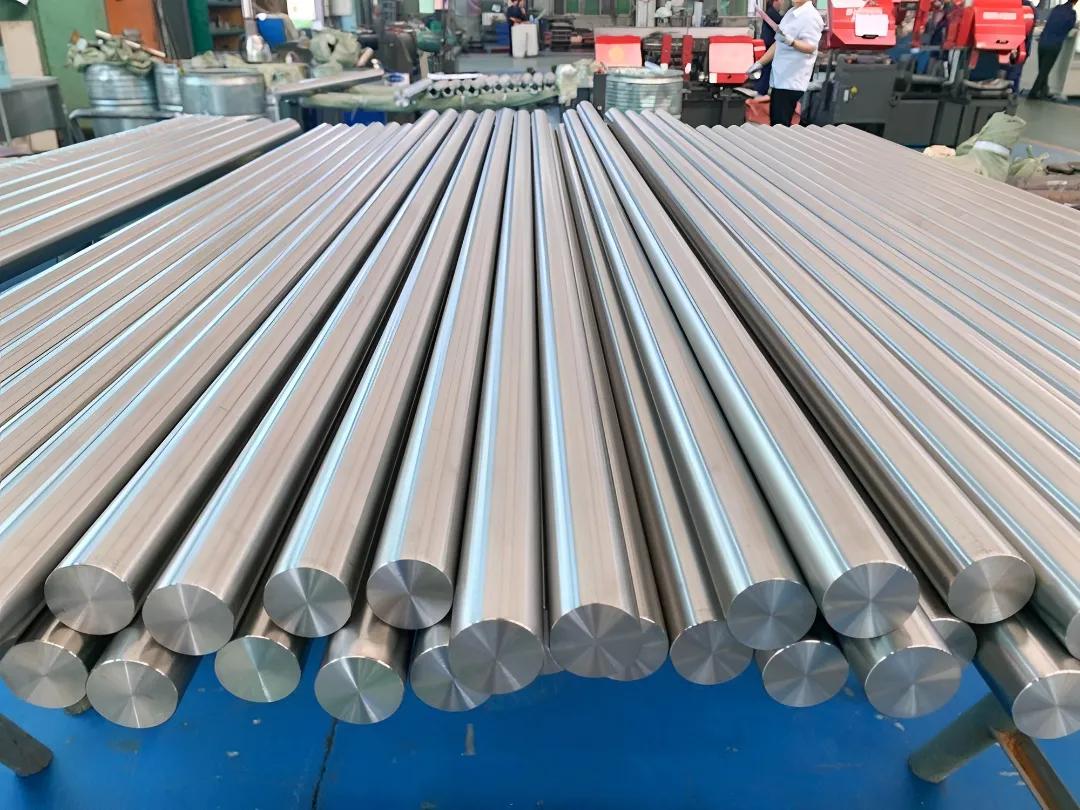 Reliable Titanium Round Bar Manufacturer in India for Precision Engineering Applications cover picture