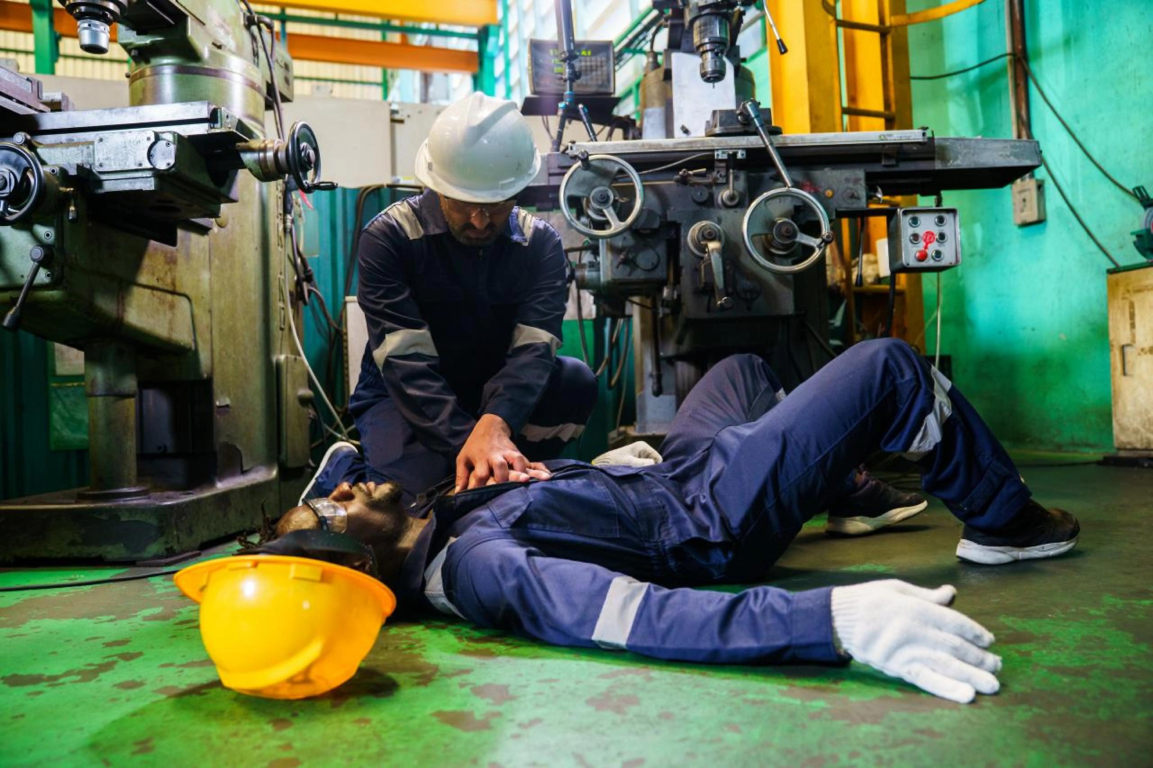How First Aid Training Improves Safety in Industrial Environments cover picture
