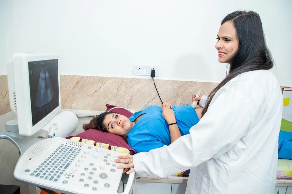 Gynaecology Hospital in Lucknow: Compreh cover picture