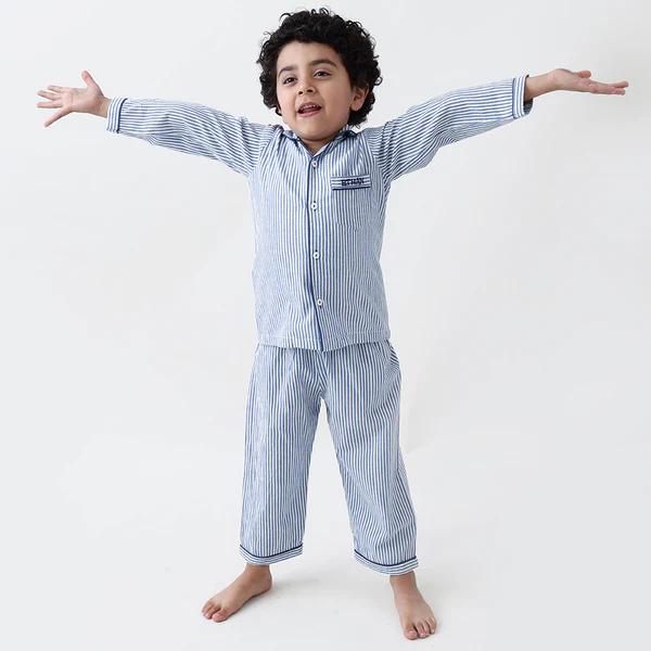 What to Look for When Buying Baby Pajamas sets cover picture