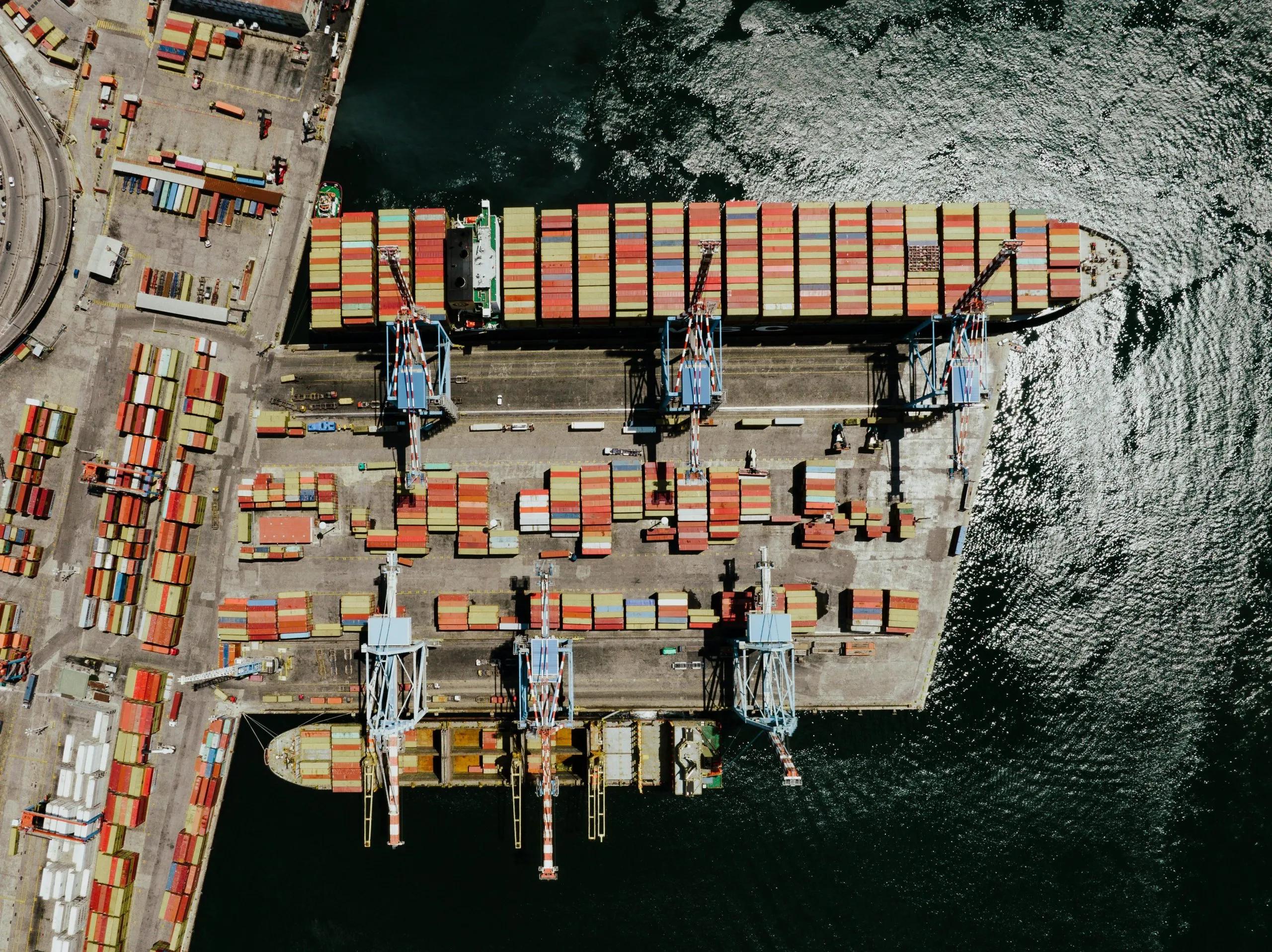 How Reefer Containers Help Maintain Freshness During Long-Distance Fruit Transport cover picture