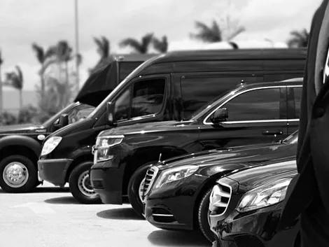 Detroit Airport Sedan Service: Comfortable and Reliable Airport Transportation cover picture