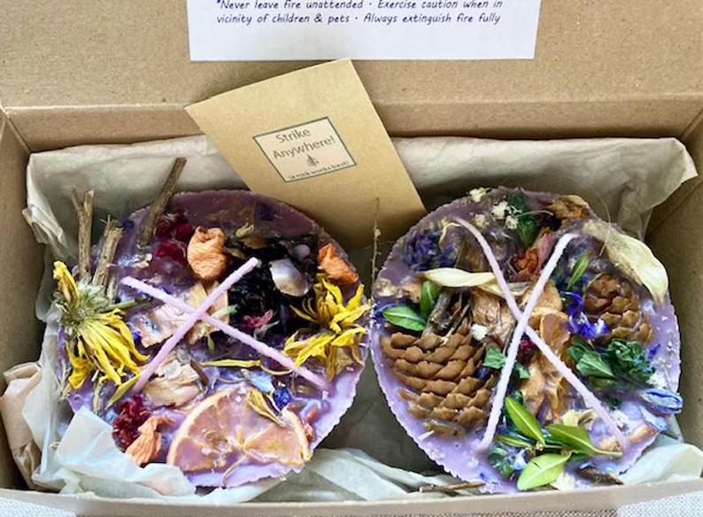 Outdoor Bonfire Starters for Memorable Evenings Around the Fire cover picture